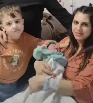 П&#039;ять днів під завалами: історія порятунку мами і новонародженого з Туреччини