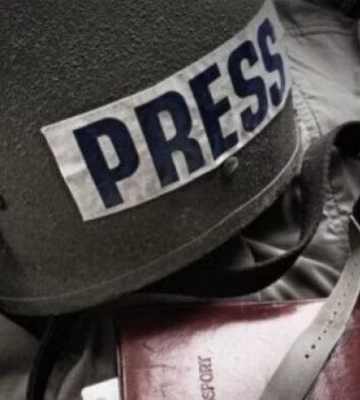 З сьогоднішнього дня журналістів у Бахмут пускатимуть лише за спецперепустками