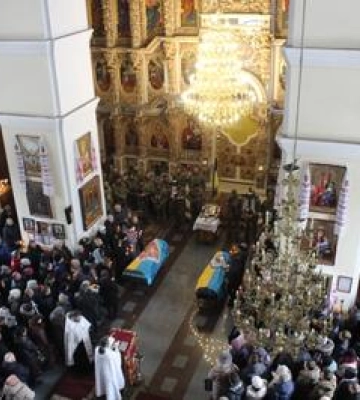 У Полтаві попрощалися із двома воїнами, які загинули на Донеччині