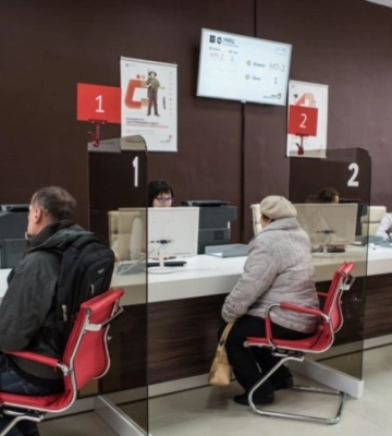 В российских МФЦ Крыма приостановили прием граждан Украины из Херсонской области