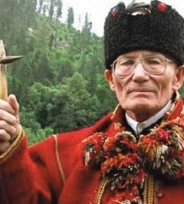 Знав про початок війни ще 12 років тому: що передбачив відомий мольфар Нечай