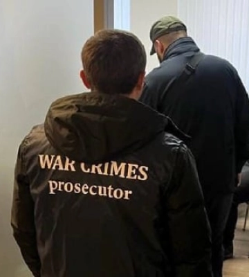 Під виглядом волонтерів: на Київщині керівник благодійного фонду переправляв чоловіків за кордон