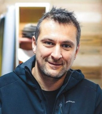 Відомий француз-волонтер завітав до Запоріжжя з цікавою пропозицією - відео