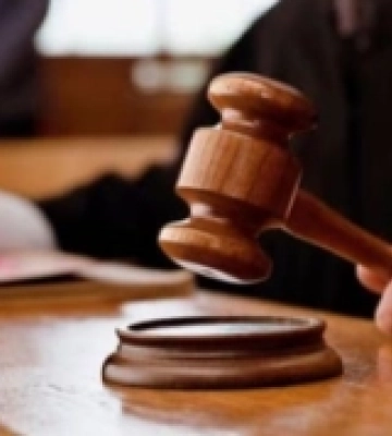 В Ужгороді переправникам осіб через кордон обрали запобіжний захід