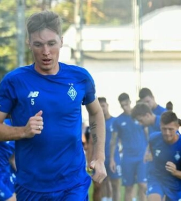 &quot;Була інша думка&quot;: капітан &quot;Динамо&quot; розповів про своє ставлення до Бандери