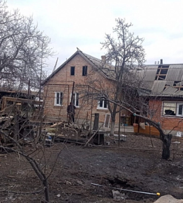 Правоохоронці продовжують фіксувати наслідки обстрілу Нікопольщини
