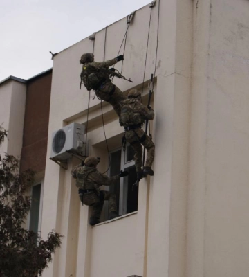 На Рівненщині СБУ відпрацювала злагодженість Сил оборони при нейтралізації &quot;диверсантів&quot; поблизу кордону з білоруссю (ВІДЕО)