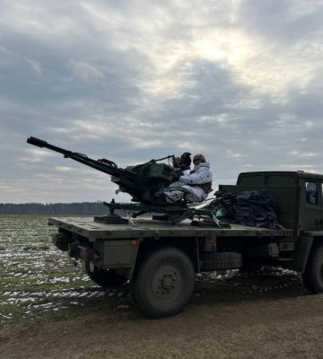 Військові Рівненщини провели бойові навчання на кордоні (Відео)