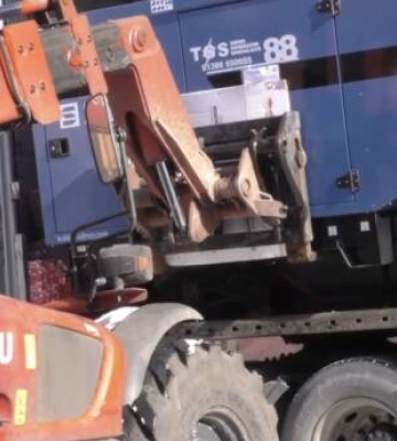 В Олександрійській дитячій лікарні вставновили генератор