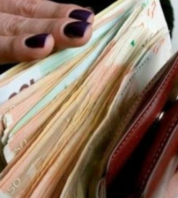 Суд відпустив матір чотирьох дітей з Луцького району, яка вкрала півмільйона гривень