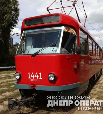 Електротранспорт у Дніпрі зупинено через масовану ракетну атаку