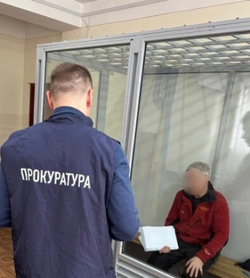 Їздив велосипедом по Харкову і збирав розвіддані: російського навідника взяли під варту