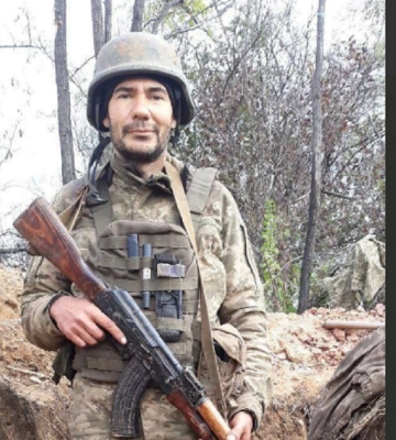 Юрій з легендарної 93-ї бригади був справжнім воїном. Під Бахмутом загинув боєць з Дніпропетровщини