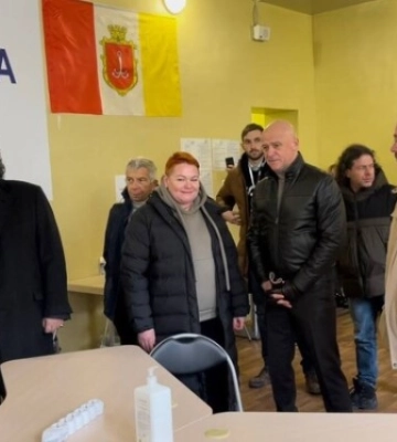 В центрі Одеси відкрився додатковий пункт незламності