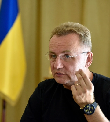 Через ракетні обстріли майже всі електропідстанції у Львові та області зруйновано, - Садовий