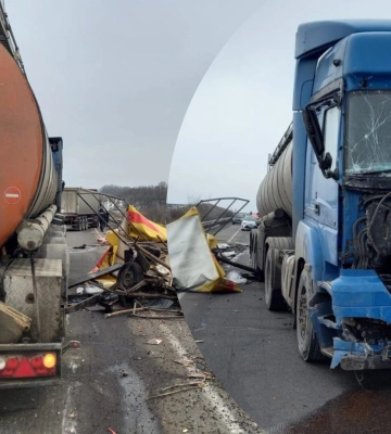 Вантажівка на смерть збила двох чоловіків: подробиці трагедії (ФОТО)