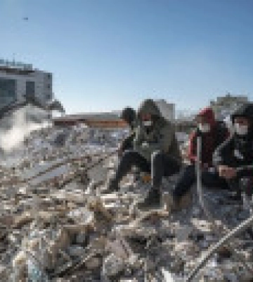 Понад 35 418 людей загинули внаслідок сильного землетрусу в Туреччині