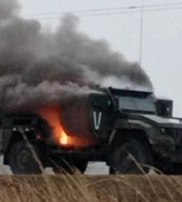 В Новой Каховке партизаны взорвали авто с российскими военными