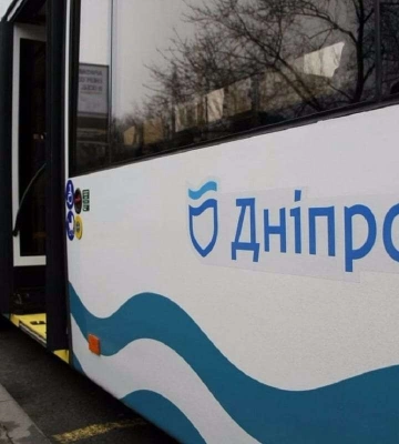 У Дніпрі 15 лютого електротранспорт працюватиме за розкладом: оперативна інформація