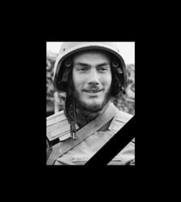 Викликав вогонь на себе, аби врятувати побратимів: рідні полеглого на війні полтавця просять присвоїти йому звання Героя
