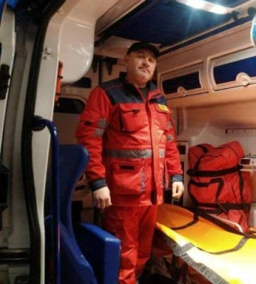 На Одещині жінка народина двійнят у кареті швидкої допомоги