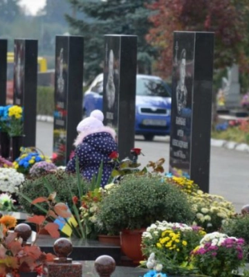 У Луцьку проведуть конкурс на краще облаштування сектору поховань військових