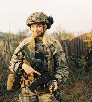 «Сьогодні ти є, а завтра немає»: волинянка рятує військових на фронті