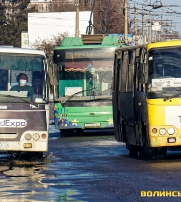 Врізався в огорожу п’яний водій на Рівненщині (ФОТО)