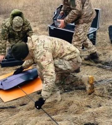 Запорізькі аеророзвідники отримали від волонтерів безпілотник, який працює за будь-якої погоди