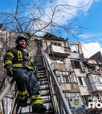 Обстрел Покровска: жилой дом атаковали из РСЗО &quot;Смерч&quot;, есть жертвы, — ВГА (фото, видео)