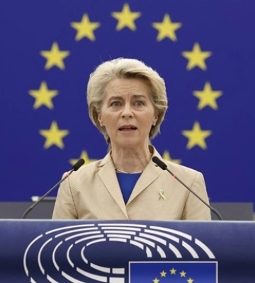 ЄК представила 10 пакет санкцій проти Росії