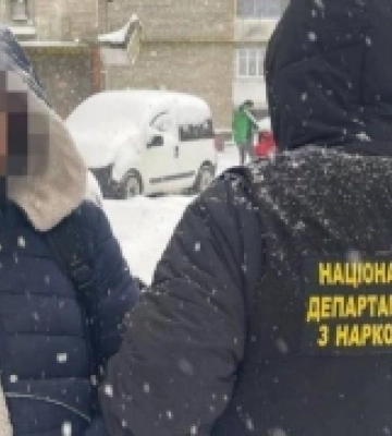 За продаж наркотиків судитимуть мешканку міста на Волині