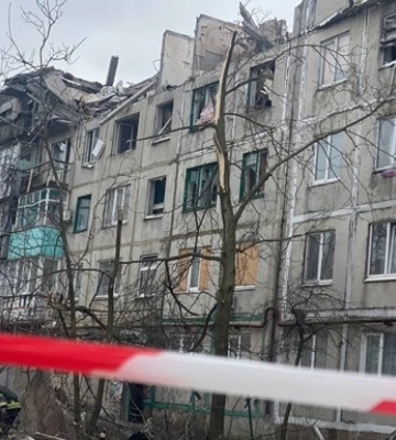 Удар по Покровську: кількість поранених зросла до 12, під завалами ще можуть бути люди