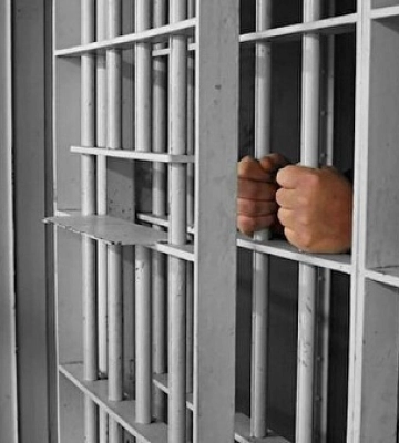 Житель Конотопа говорив дітям вчити гімн росії та стверджував, що в Бучі стріляють самі українці
