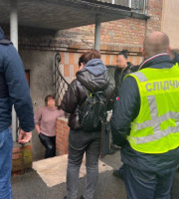У Києві виховательок корекційного дитсадка викрили на катуванні малюків (фото, відео)