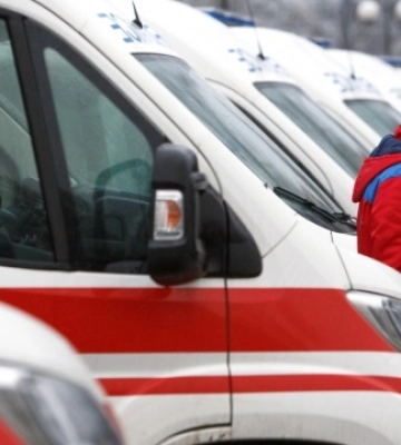 На Херсонщині у чоловіка в руках вибухнула міна, яку він знайшов в полі