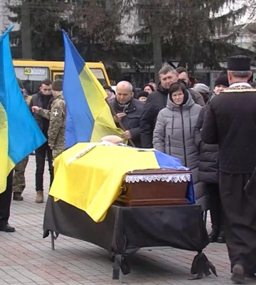 У Львові просять відремонтувати дорогу (ФОТО)