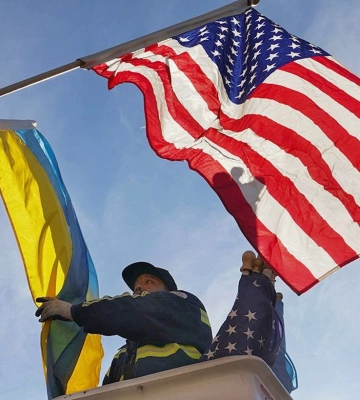 Американские политики рассказали, как Украина объединила "поляризованные" США Американские политики рассказали, как Украина объединила "поляризованные" США