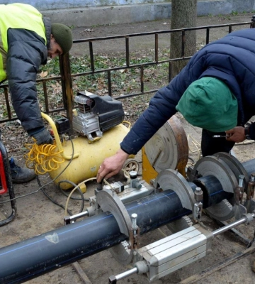 Солона вода роз’їдає труби у Миколаєві