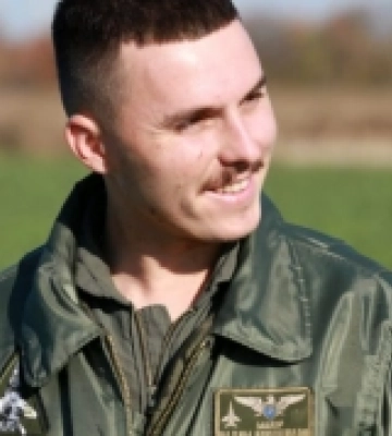 «Я повернувся!»: легендарний KARAYA, який служив у Луцьку, знову сів за штурвал винищувача