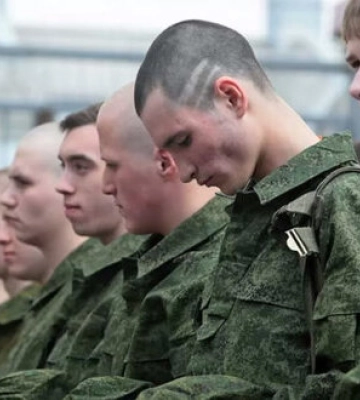 В окупованому Криму родичі мобілізованих масово скаржаться до Міноборони РФ на порушення прав