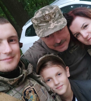 Воїни-лісівники: батько й син з Волині – захисники, мама – волонтерка