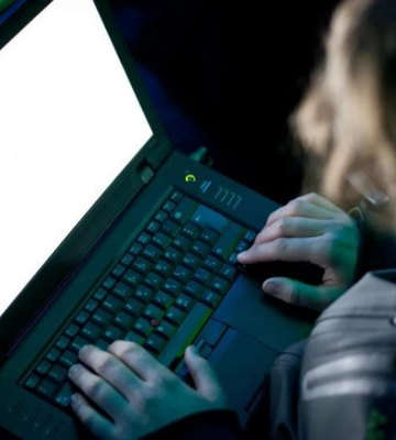На Рівненщині інтернет-продавця судитимуть за шахрайство