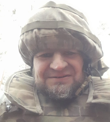 «Прилетело в 50 см от головы» — харьковский поэт получил контузию на фронте
