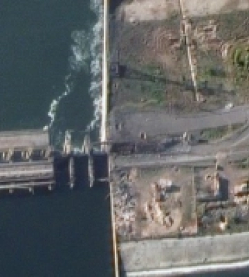 Каховське водосховище за крок до катастрофи через російських окупантів