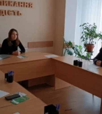 У Старій Вижівці розповіли про ризики нелегальної трудової міграції