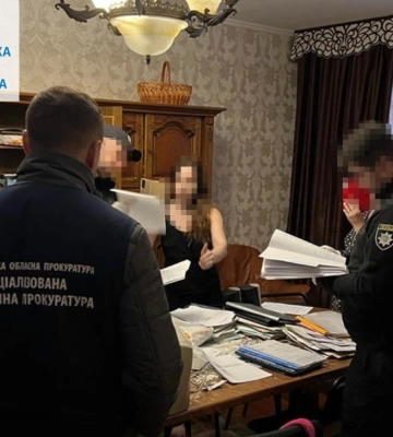 Завдала державі збитків на понад 157 млн грн: на Закарпатті підозрюють очільницю одного із підрозділів НПП