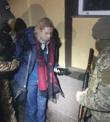 Обходила місцевість і повідомляла про позиції ЗСУ — на Донеччині затримали місцевих російських шпигунів