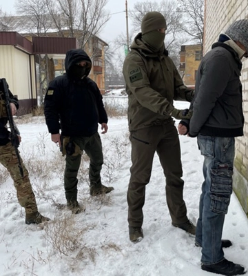 СБУ затримала ворожих інформаторів, які коригували ракетні обстріли позицій ЗСУ