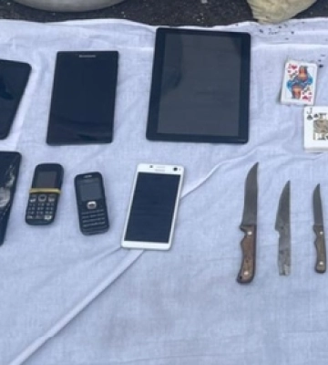 Показали, які заборонені речі знайшли в ув&amp;#039;язнених Луцького сізо та Маневицької виправної колонії (Фото)